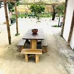 Holiday home Casa Da Varzea-casa Relaxante Com Piscina Partilhada