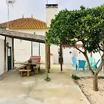 Holiday home Casa Da Varzea-casa Relaxante Com Piscina Partilhada *