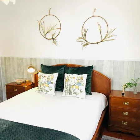 Nyaraló Casa Da Varzea-casa Relaxante Com Piscina Partilhada